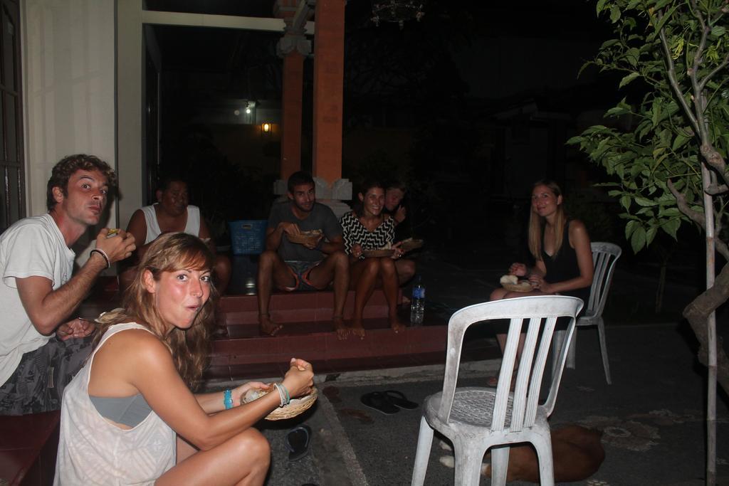 Nyoman Guesthouse Canggu מראה חיצוני תמונה