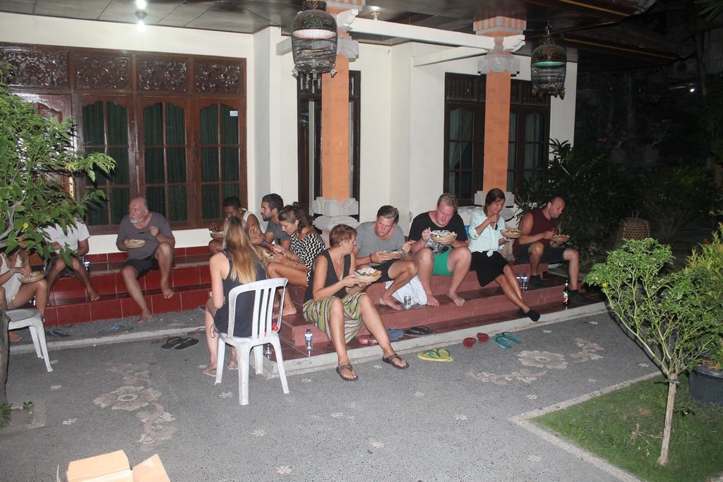 Nyoman Guesthouse Canggu מראה חיצוני תמונה
